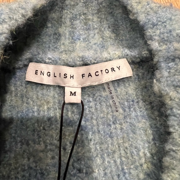 English Factory Women’s Light Blue Cozy Crewneck Sweater Size Medium NWT - Picture 4 of 12